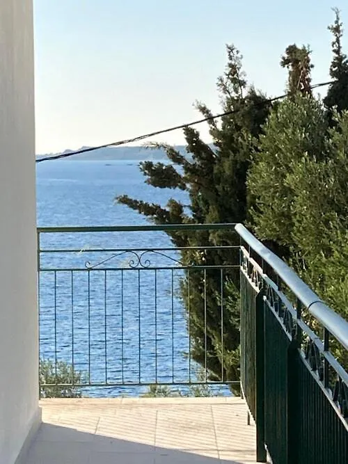 Studios Angeliki Ласси Греция